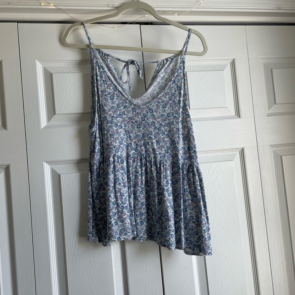 adorable american eagle tank top!!! size large, stretchy, and super soft
